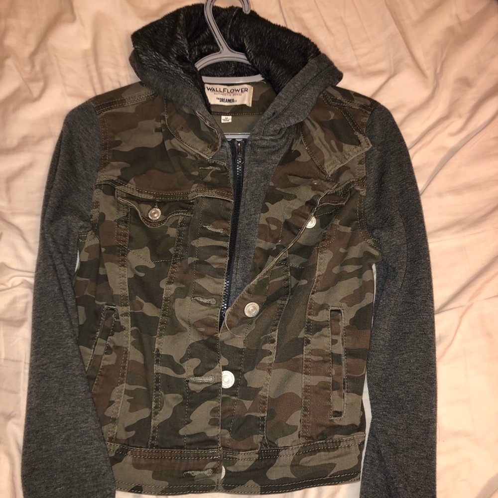 Cute, camo jacket